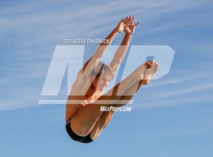 Thumbnail 1 in AIA Division I,III Diving Semifinals photogallery.