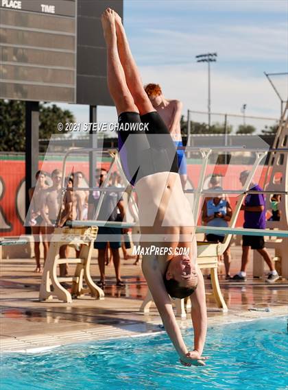 Thumbnail 1 in AIA Division I,III Diving Semifinals photogallery.