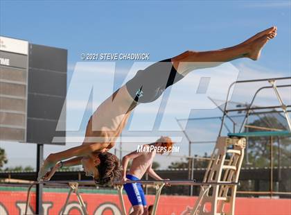 Thumbnail 2 in AIA Division I,III Diving Semifinals photogallery.
