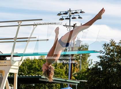 Thumbnail 2 in AIA Division I,III Diving Semifinals photogallery.