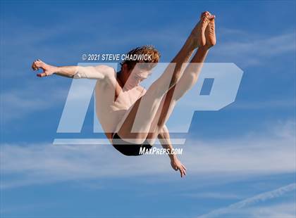 Thumbnail 3 in AIA Division I,III Diving Semifinals photogallery.