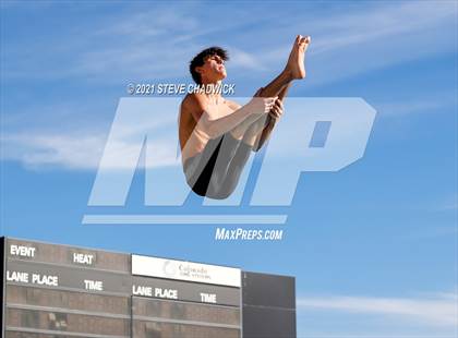 Thumbnail 2 in AIA Division I,III Diving Semifinals photogallery.