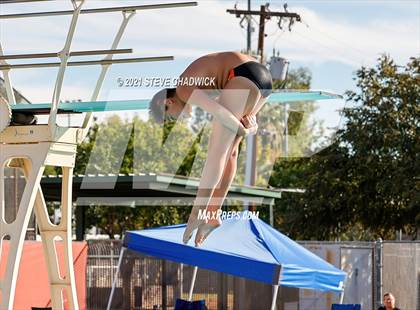 Thumbnail 2 in AIA Division I,III Diving Semifinals photogallery.
