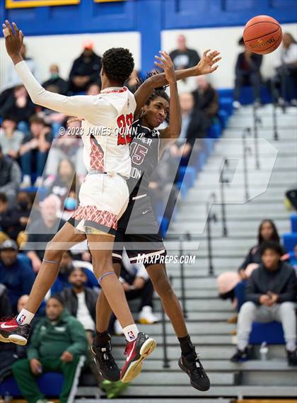 Thumbnail 1 in Lower Merion vs. Chester photogallery.