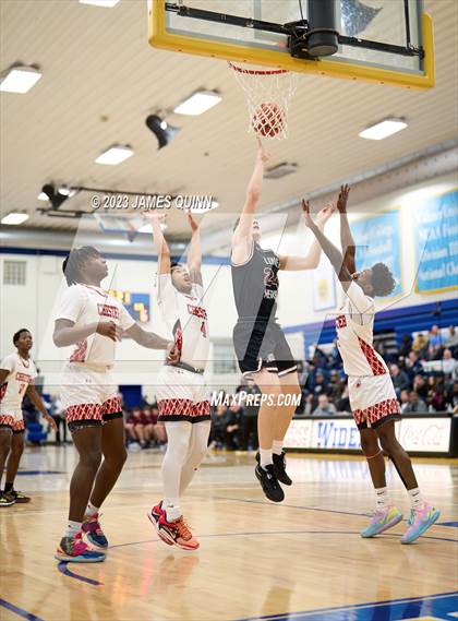 Thumbnail 3 in Lower Merion vs. Chester photogallery.