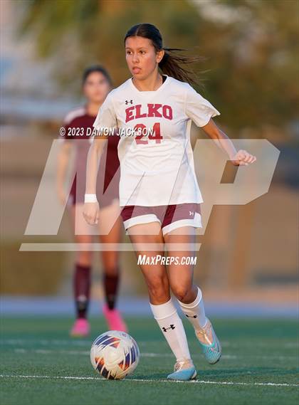Thumbnail 2 in Pahrump Valley vs Elko (NISS 3A State Playoffs) photogallery.