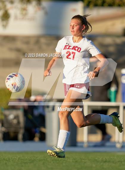 Thumbnail 2 in Pahrump Valley vs Elko (NISS 3A State Playoffs) photogallery.