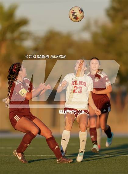 Thumbnail 2 in Pahrump Valley vs Elko (NISS 3A State Playoffs) photogallery.