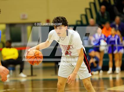 Thumbnail 2 in Port Washington vs. Syosset (NYSPHSAA Section 8 Class 2A Semifinal) photogallery.