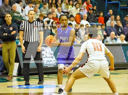 Thumbnail 2 in Port Washington vs. Syosset (NYSPHSAA Section 8 Class 2A Semifinal) photogallery.