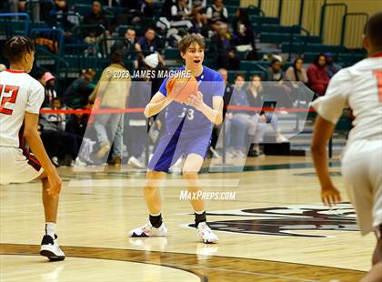 Thumbnail 2 in Port Washington vs. Syosset (NYSPHSAA Section 8 Class 2A Semifinal) photogallery.
