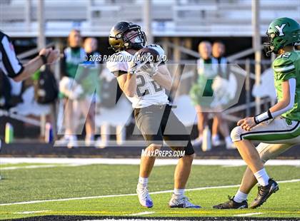 Thumbnail 3 in JV: Shelbyville @ Yorktown photogallery.