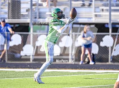 Thumbnail 3 in JV: Shelbyville @ Yorktown photogallery.
