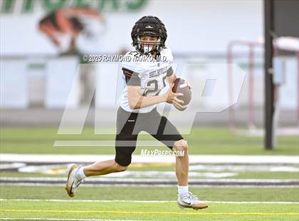 Thumbnail 1 in JV: Shelbyville @ Yorktown photogallery.