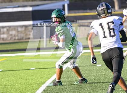Thumbnail 3 in JV: Shelbyville @ Yorktown photogallery.