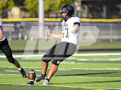 Thumbnail 3 in JV: Shelbyville @ Yorktown photogallery.