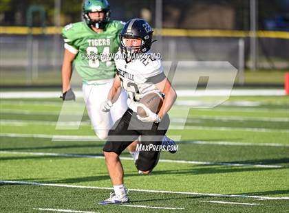 Thumbnail 3 in JV: Shelbyville @ Yorktown photogallery.