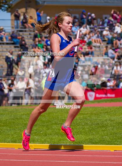 Thumbnail 2 in CHSAA 5A State Championships (4 x 800 Final) photogallery.