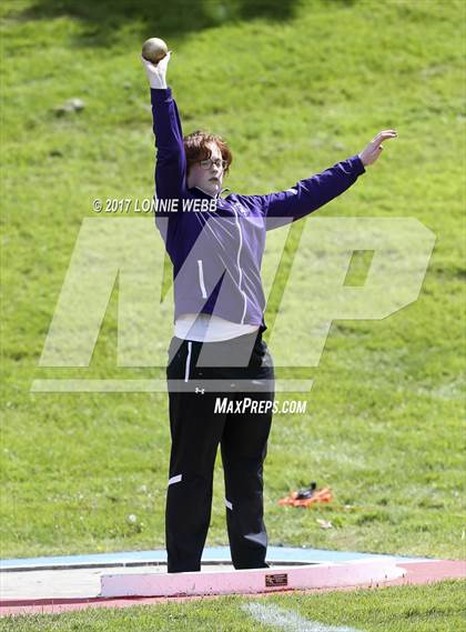 Thumbnail 1 in 50th Annual Loucks Games (Women's Shot Put) photogallery.