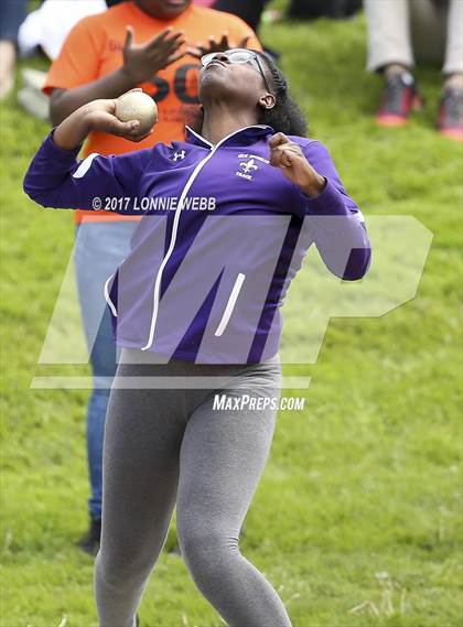Thumbnail 2 in 50th Annual Loucks Games (Women's Shot Put) photogallery.