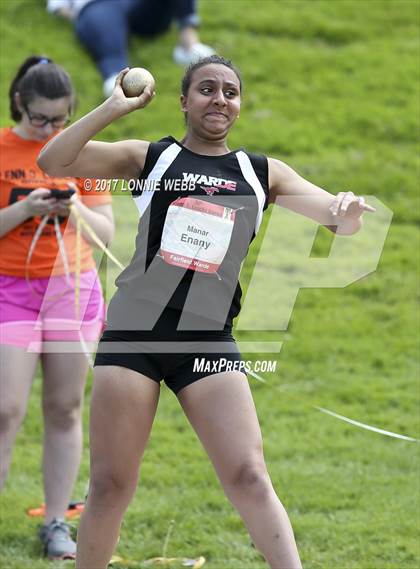Thumbnail 1 in 50th Annual Loucks Games (Women's Shot Put) photogallery.