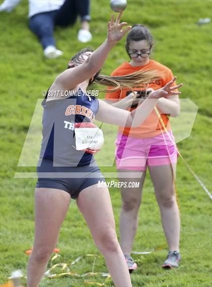 Thumbnail 1 in 50th Annual Loucks Games (Women's Shot Put) photogallery.