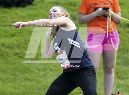 Thumbnail 2 in 50th Annual Loucks Games (Women's Shot Put) photogallery.