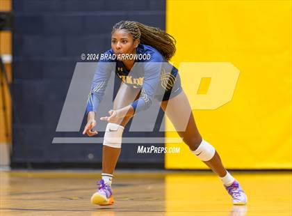 Thumbnail 2 in Alexander Central @ South Iredell photogallery.
