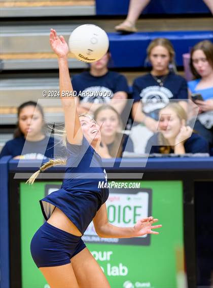 Thumbnail 2 in Alexander Central @ South Iredell photogallery.