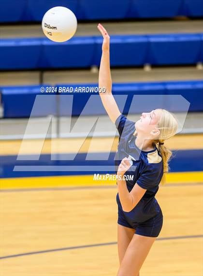 Thumbnail 2 in Alexander Central @ South Iredell photogallery.