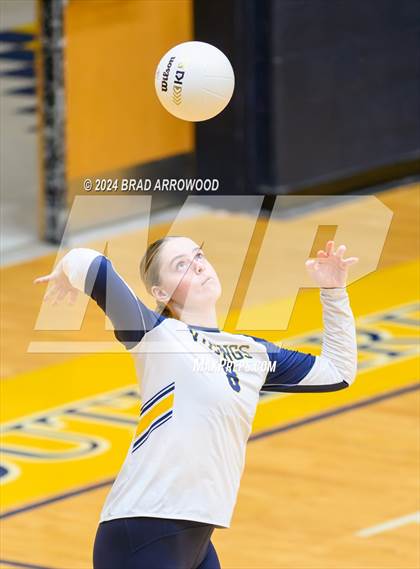 Thumbnail 3 in Alexander Central @ South Iredell photogallery.