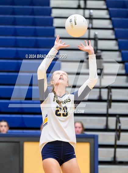 Thumbnail 2 in Alexander Central @ South Iredell photogallery.