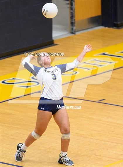 Thumbnail 1 in Alexander Central @ South Iredell photogallery.