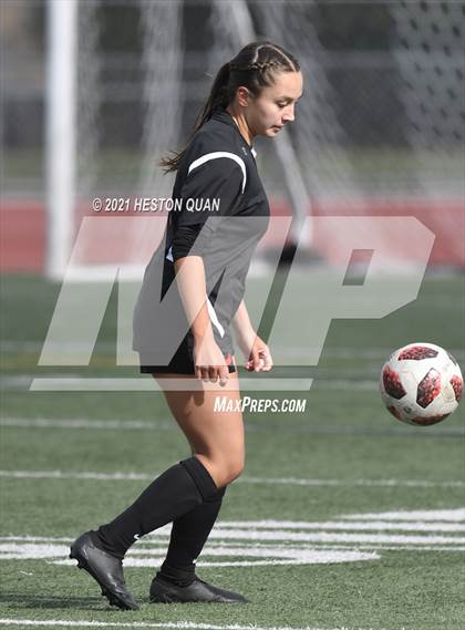 Thumbnail 1 in Villa Park @ Tustin photogallery.