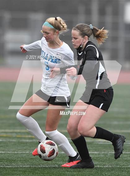 Thumbnail 1 in Villa Park @ Tustin photogallery.