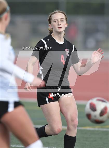 Thumbnail 1 in Villa Park @ Tustin photogallery.