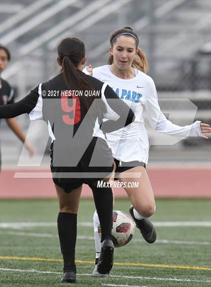 Thumbnail 2 in Villa Park @ Tustin photogallery.