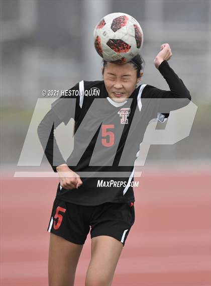 Thumbnail 1 in Villa Park @ Tustin photogallery.