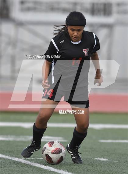 Thumbnail 1 in Villa Park @ Tustin photogallery.