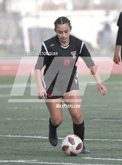 Thumbnail 2 in Villa Park @ Tustin photogallery.