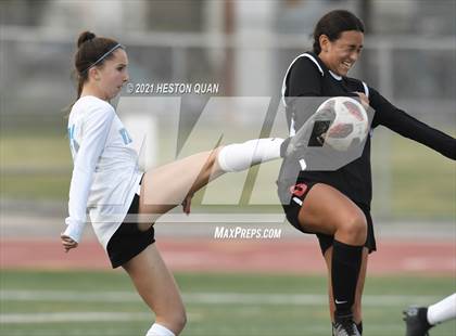 Thumbnail 2 in Villa Park @ Tustin photogallery.