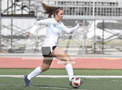 Thumbnail 2 in Villa Park @ Tustin photogallery.
