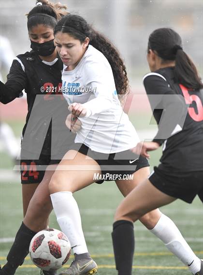 Thumbnail 3 in Villa Park @ Tustin photogallery.