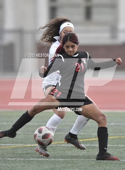 Thumbnail 2 in Villa Park @ Tustin photogallery.