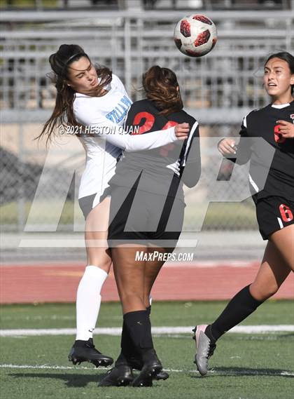 Thumbnail 1 in Villa Park @ Tustin photogallery.