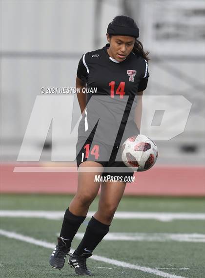Thumbnail 1 in Villa Park @ Tustin photogallery.