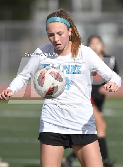 Thumbnail 2 in Villa Park @ Tustin photogallery.