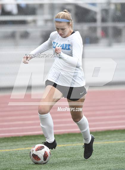 Thumbnail 1 in Villa Park @ Tustin photogallery.