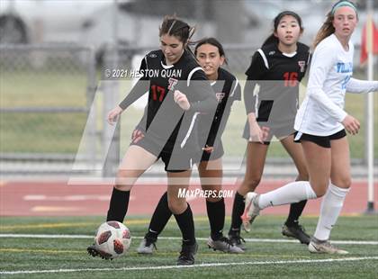 Thumbnail 2 in Villa Park @ Tustin photogallery.