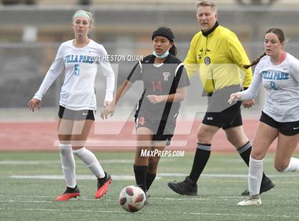 Thumbnail 1 in Villa Park @ Tustin photogallery.